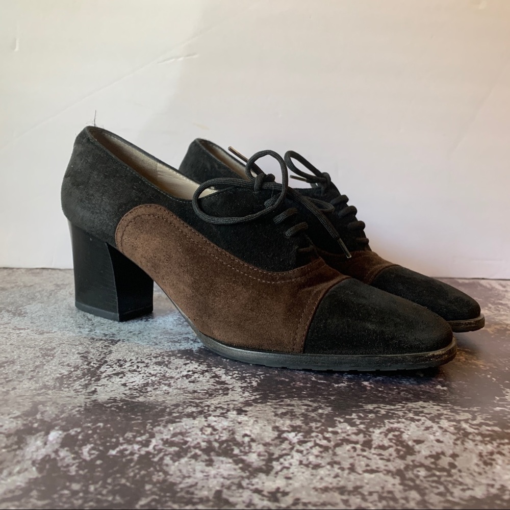 Salvatore Ferragamo Sueded Lace Up Oxford Pumps size 6 B